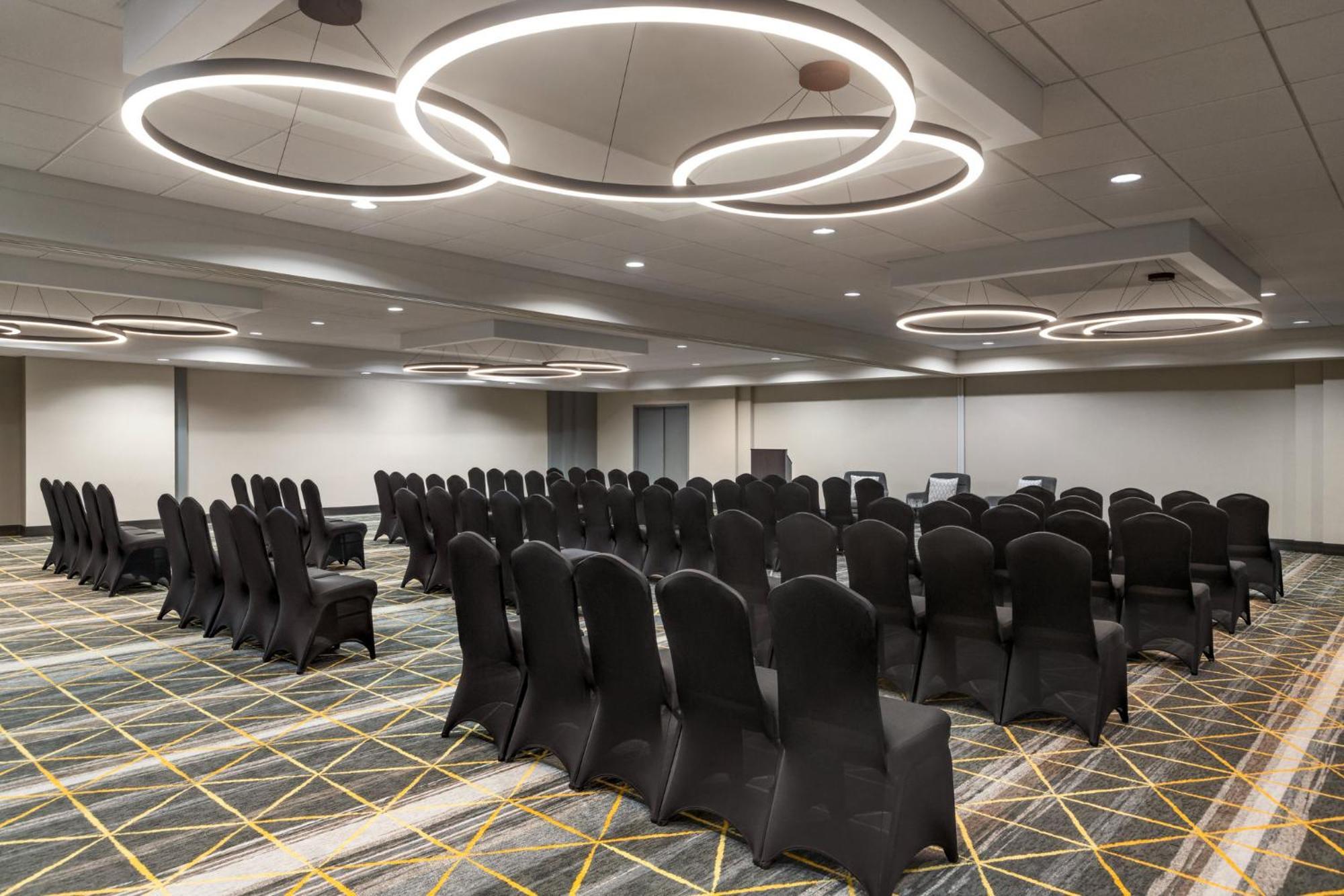 Holiday Inn Nashville Downtown - Stadium By Ihg Экстерьер фото