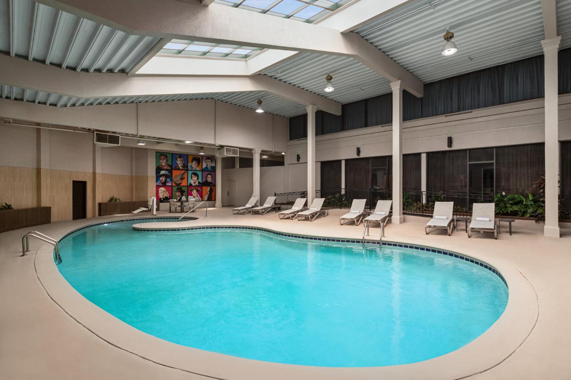 Holiday Inn Nashville Downtown - Stadium By Ihg Экстерьер фото